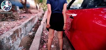 Roadside Tease and Squirt Near Stranger