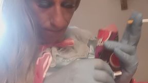 Smoking suckiing ice
