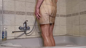 Quickie Self Satisfaction in Shower in nude lingerie