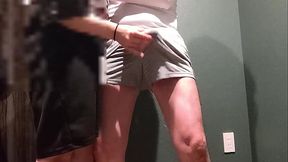 【しこしこ叩きチンポ】男性閲覧禁止！綺麗なS女性に犯されしこしこと弄られ　長時間勃起したペニスとボールを叩かれあっけなく射精？！