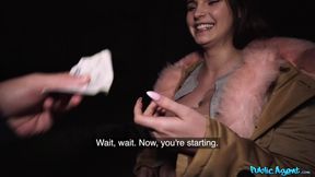 Agent - 20 Year Old Student Taylee Wood Flashes Her Big Tits
