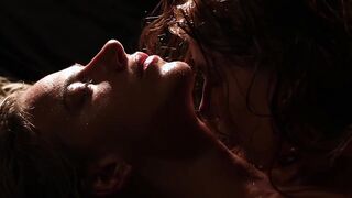 Romantic lesbo making out with wet pussy muncher
