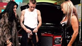 Two hot friends gang up on bodyguard for a night of crazy fucking