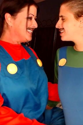 Lesbian Kissing Halloween Cosplay