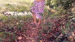 චීත්තෙයි හැට්ටෙයි ඇදන් දර සෙවීමට පැමිණි අල්ලපු ගෙදර අක්කට අඹරා කැලේදි හිකුවා,stepsis fuck in jjung - චීත්තෙයි හැට්ටෙයි ඇදන් දර සෙවීමට පැමිණි අල්ලපු ගෙදර අක්කට අඹරා කැලේදි හිකුවා - Stepsister's Wild Adventure in the Jungle with SrilankaPornStrip