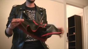 Fetish bottom in leather creampied by xxl