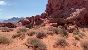 walk at the Valley Of Fire