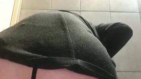 Ride and Pee on Dildo