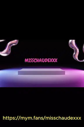 French hooker spreads ass and gets anal fisting