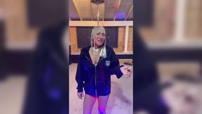 I'd 'Slay This Santa' Under the Tree &mdash;  Get My Present Then Get F**ked