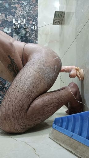 Indian desi man enjoy sex with neighbour and army officer daddy