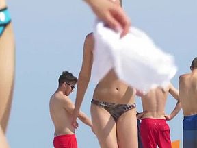 Amateur Horny Topless Teens - Voyeur Spy Beach Video