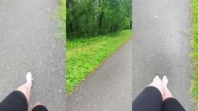 petite marche dans une foret ! tu voudrais venir avec moi et qu on baise dans ...