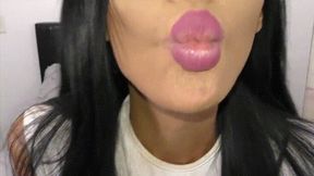 Inside My Mouth - Willow Lansky - HD 720 MP4