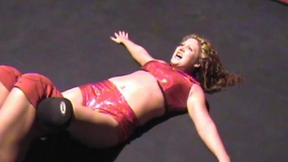 THE INCREDIBLE JILLIAN HALL - Jillian Hall vs VHawk