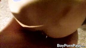 ”Horny dude gets his BF horny & takes a shaft”