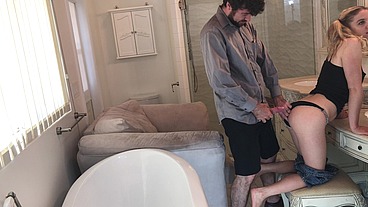 Stepfather fucks her in the bathroom before college