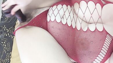 Fucking my hairy pussy