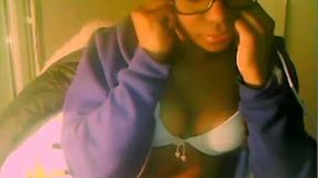 Spoiled black teen finger fucks her puffy slit