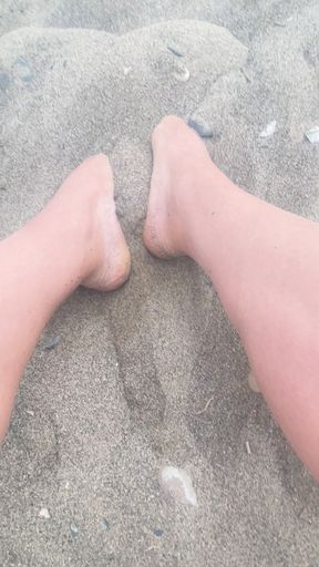 Hot feet on the beach