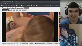 Reagindo a mulheres peidando na cara