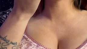 Busty Giantess - HD