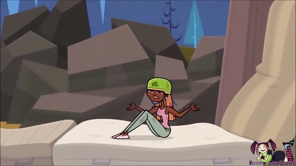 Total Drama SCARY GIRL BALLBUSTING anime kick in the balls at 0.15 LAUREN purple hair nutshot