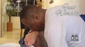 Foot worship with a black Guy (720 p)