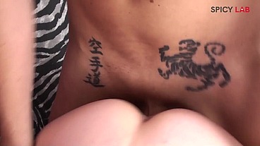 Curvy young woman for amateur threesome