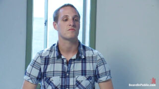 Offentlig BDSM-video av unge Josh West og Cole Streets, stor pikk som blir analt knullet