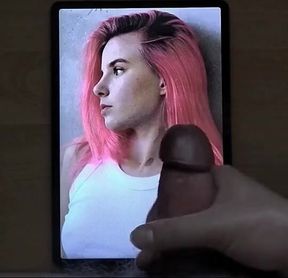 cute pinkhead insta girl cum