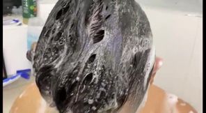 I Was in the Bath and I Got a Roll Leandroandasafe