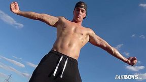 Kent Mills In His Sexy Muscular Twink Body And Jerks Off