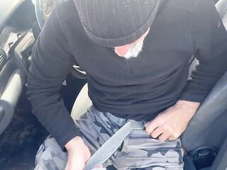 ORAL PLEASURE IN THE CAR - I WANNA SUCK YOUR DONG HERE AND NOW, CUM IN MY THROAT