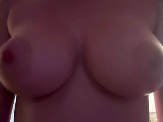 Italian Large titties mother I'd like to fuck Artemisia Love Hawt Solo Large titties bouncing close up at night