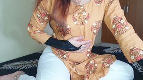 Big ass indian Girlfriend enjoying pussy fingering and missionary pounding.