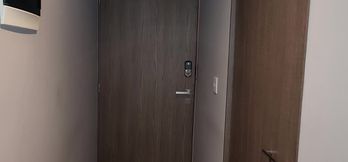 Sobrino aprovecha que llegamos tomadas del antro ??