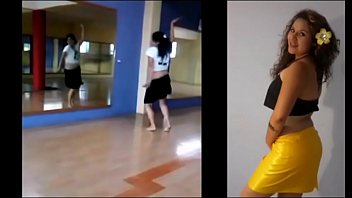 Facebook: Suflix Mania - Bailando como toda una putita, nalguitas poblanas