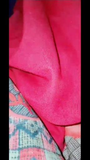 My Pussy Is Itching a Lot, Today There Are so Many People at Home, We Feel Very Much Like Masturbating by Applying Oil on Your P