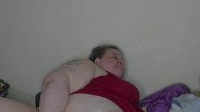 Ssbbw princess fucks her pretty pussy with a vibrating dildo for the 1st time in over a year