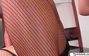 Hot MILF Cherie sensational sex with super trans model Chanel Santini