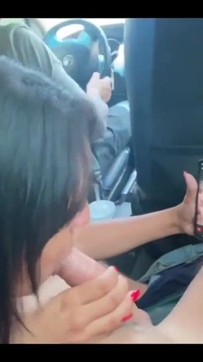 Married Woman Sucked Me with Her Husband at the Wheel