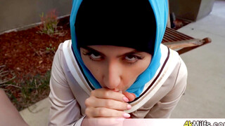 She loves her hijab even while fucked