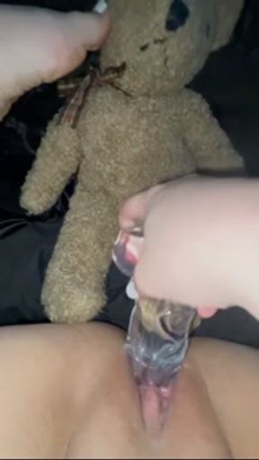 ARABIAN SNOWWHITE FUCKING HERSELF BY GLASS DILDO-BEST SAUDI TEEN AMATEUR-IN LOS ANGELES-WANTS BBC-US