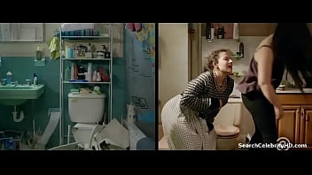 Ilana Glazer in Broad City 2014-2016)Ilana Glazer in Broad City 2014-2016