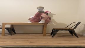 maitresse sabrina peut aussi se transformer en docteur sabrina. alors qui ...