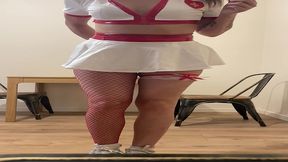 maitresse sabrina peut aussi se transformer en docteur sabrina. alors qui ...