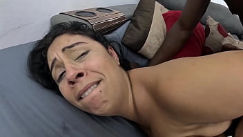 Fui contratado pra ser personal de uma madame e acabei comendo a buceta e o cuzinho da safada o marido n&atilde_o sabe a puta que tem em casa