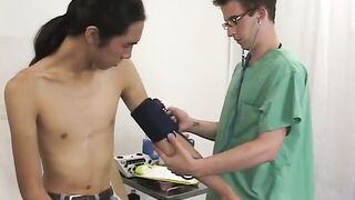 Watch these naked guys and their straight buddy get frisky in Vegas with a gargling guy and a lesbian babe