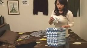 Yuri Shirosaka - My big boobs stepmom（ 1)